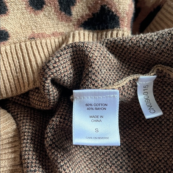 New York & Co. brown & black animal print. Size Small - Picture 7 of 7